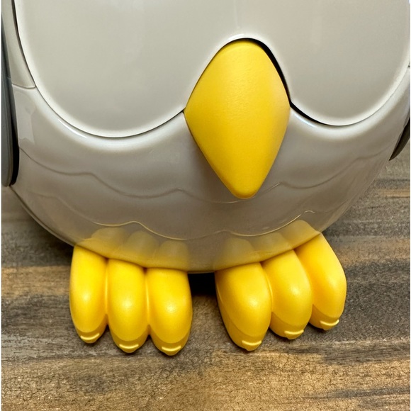 Young Living Kidscents Feather the Owl Kids Ultrasonic Diffuser NIB - Picture 2 of 10